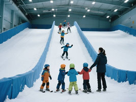 室内儿童滑雪场2-改尺寸300-200-压缩_结果.jpg